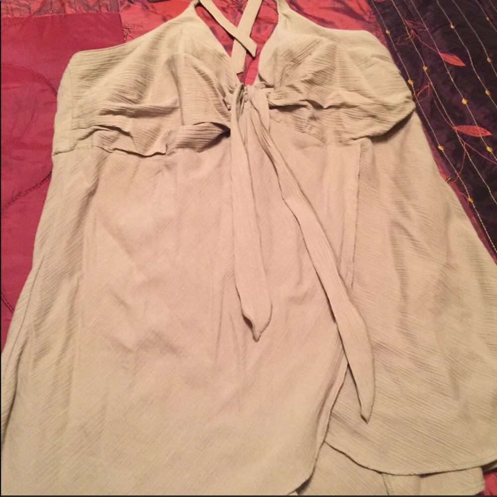 Halter Tops - Picture 2 of 5